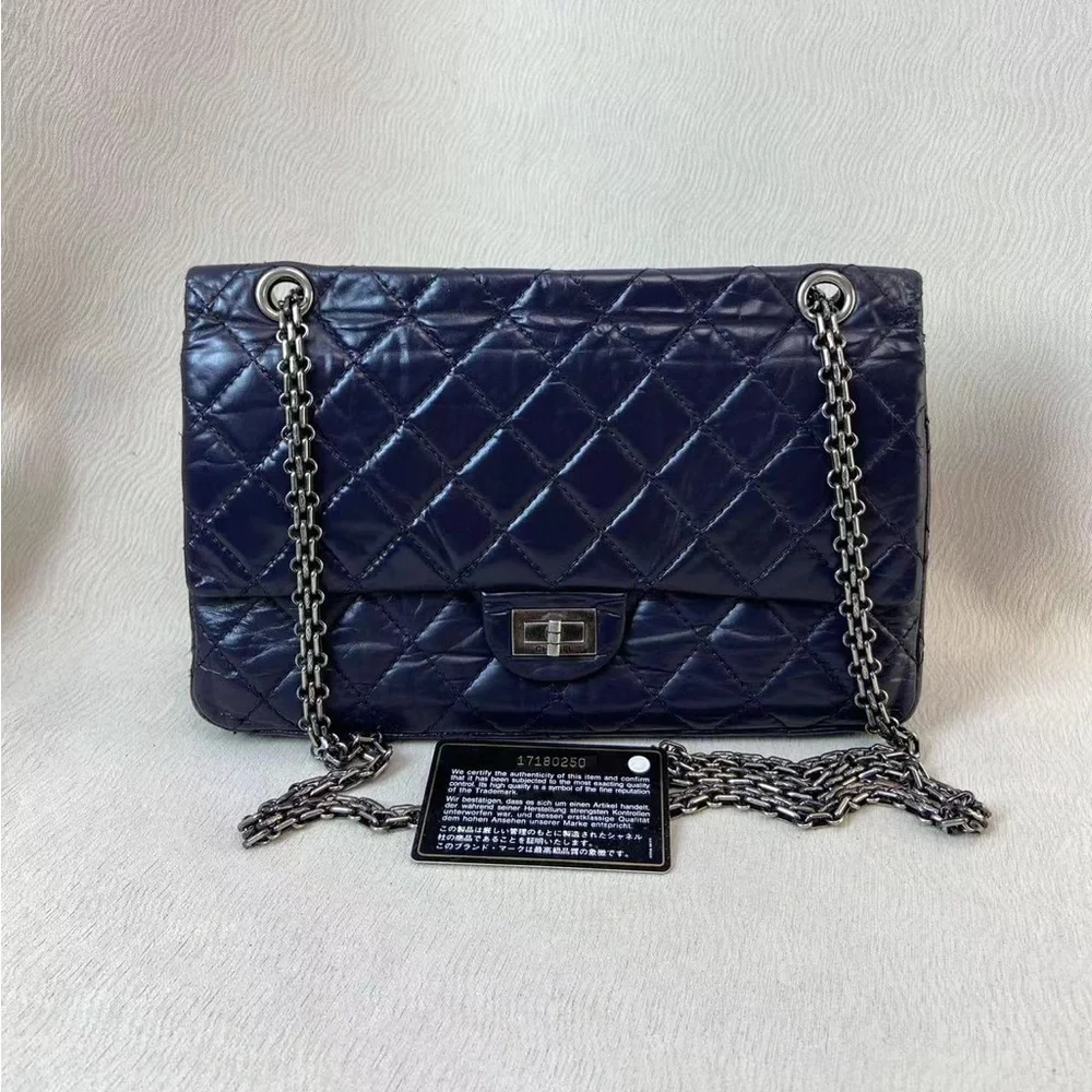 SOLD - CHANEL Dark Blue Crumpled Calfskin Reissue 2.55 226 - Picture 4 of 15
